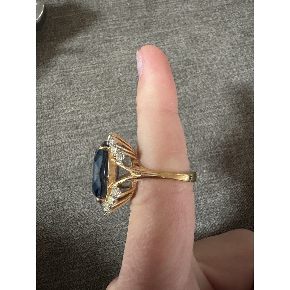 1970's Ring Sapphire and Clear CZ Crystals 18k Yellow Gold Plated‎ Band - Picture 2 of 10